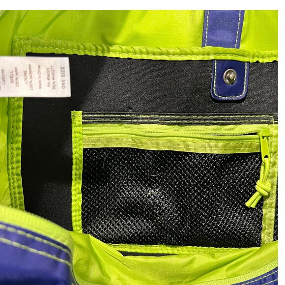 Athleta Kinetic Gym Bag OS Utility Washable School Sports Travel Vacation Trip - Picture 9 of 10